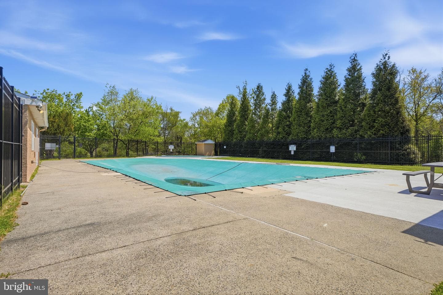 1713 Whitpain Hills photo 28