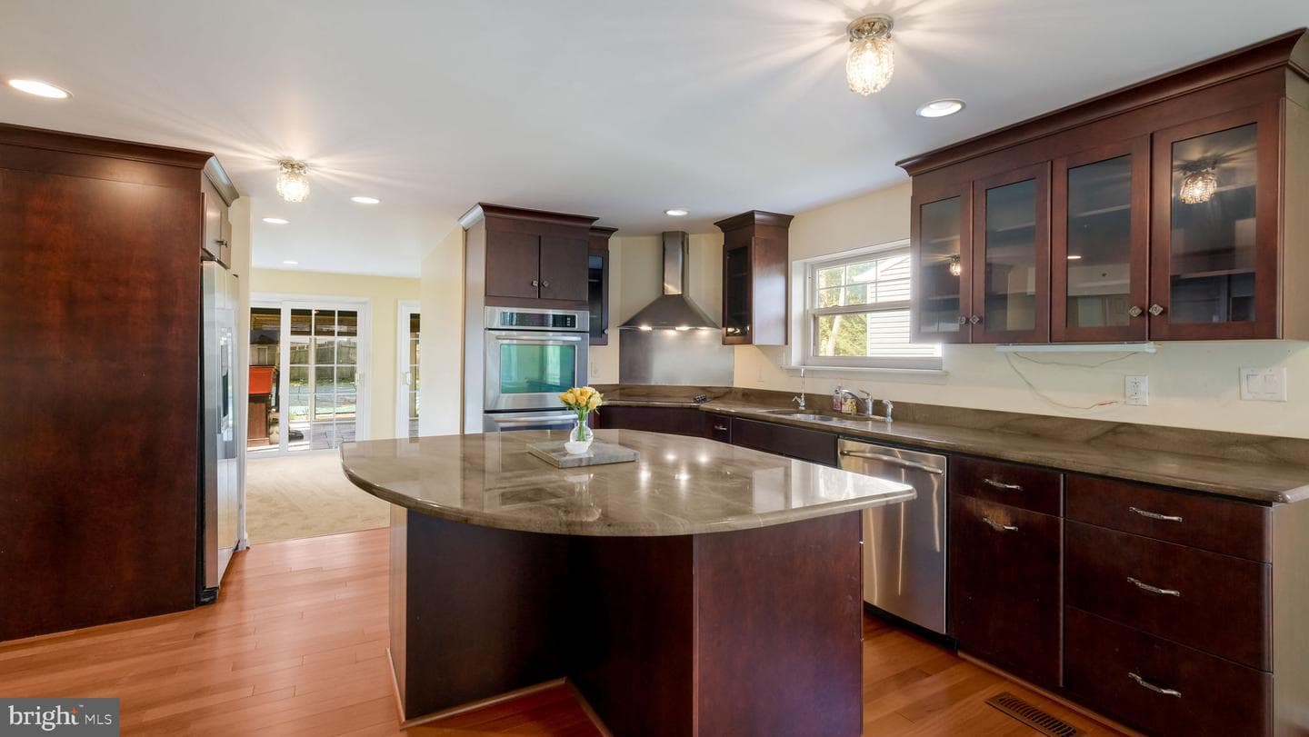 1734 Fitzwatertown Road photo 18