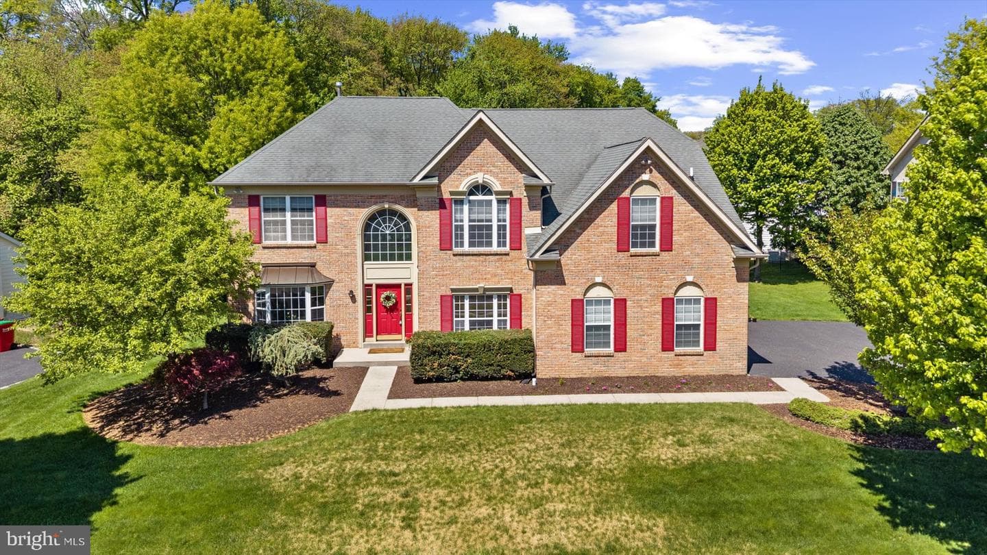 111 Cheswick Drive photo 36