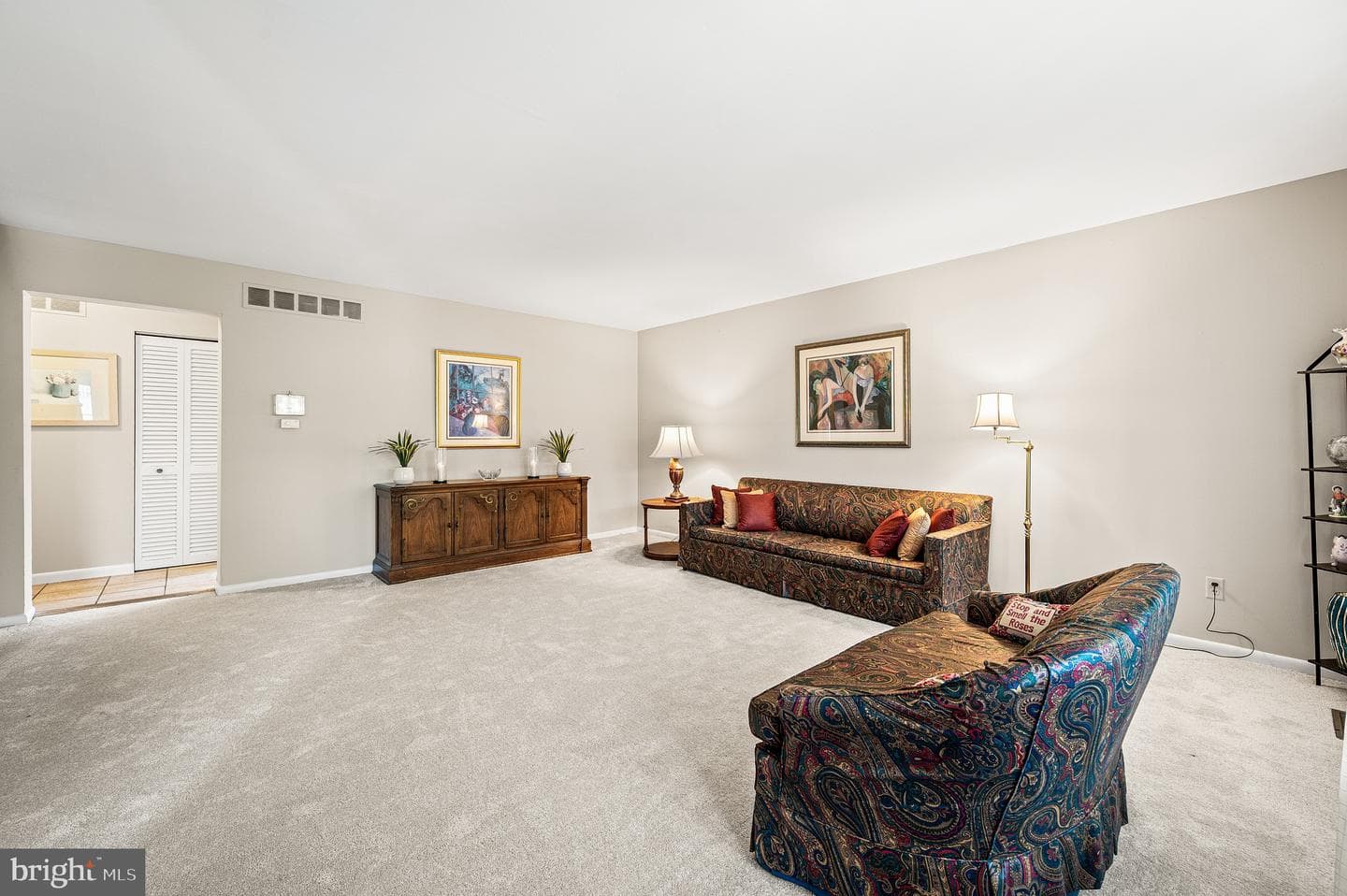 149 Susan Dr photo 17