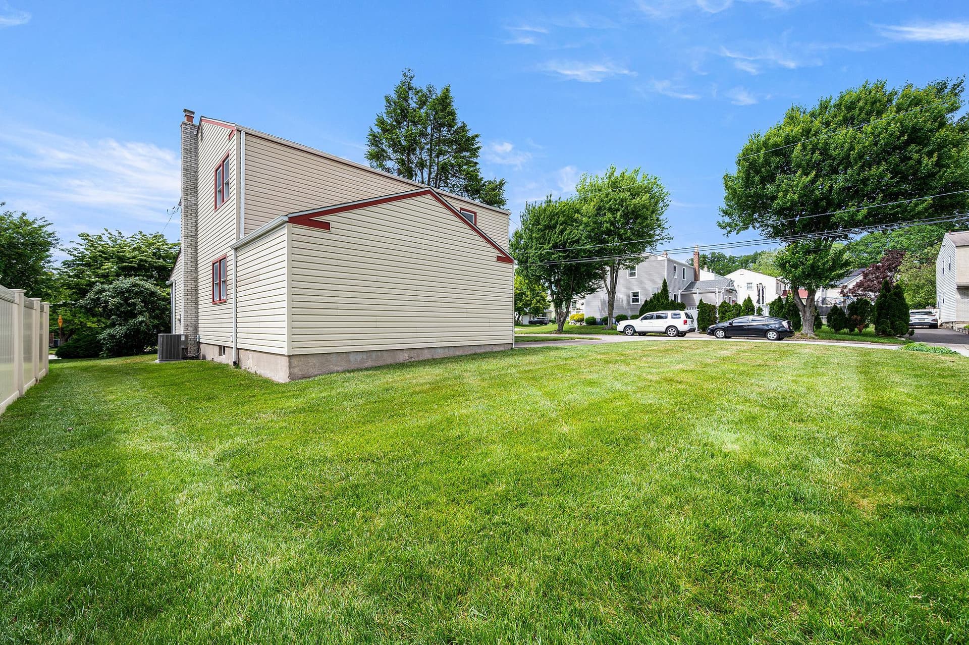 149 Susan Dr photo 30