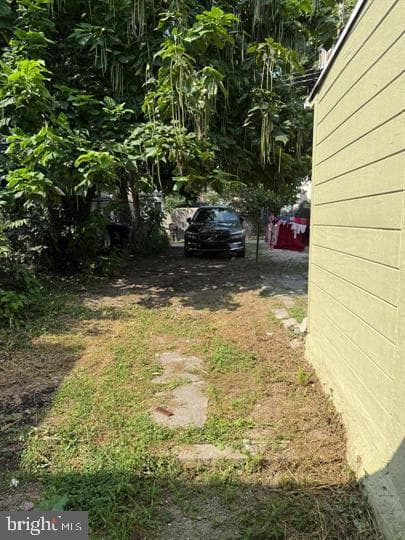 325 E Moore Street photo 14