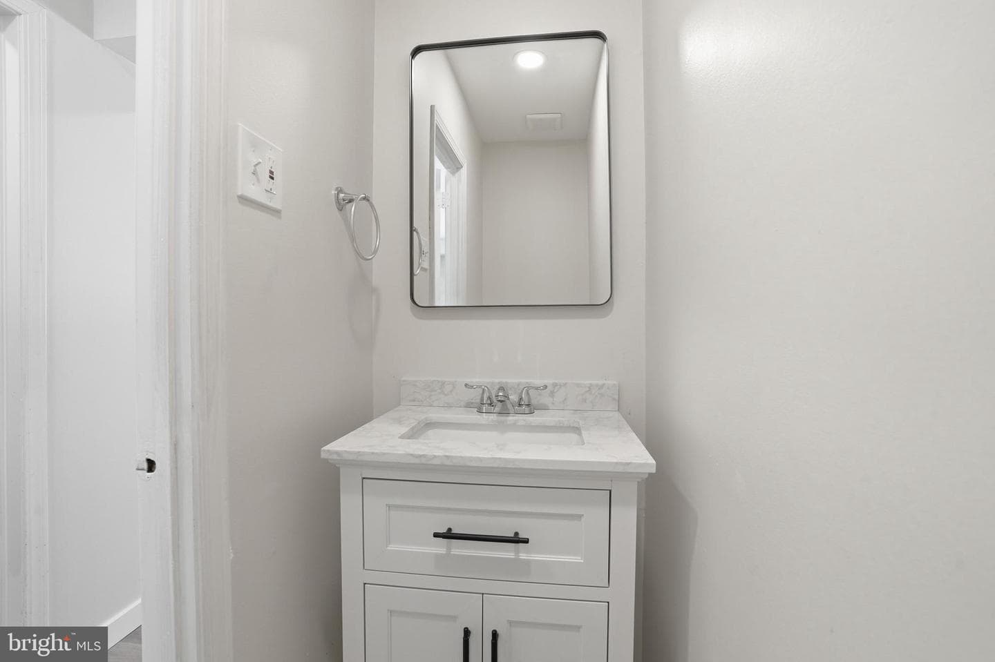 225 Birch Drive photo 17