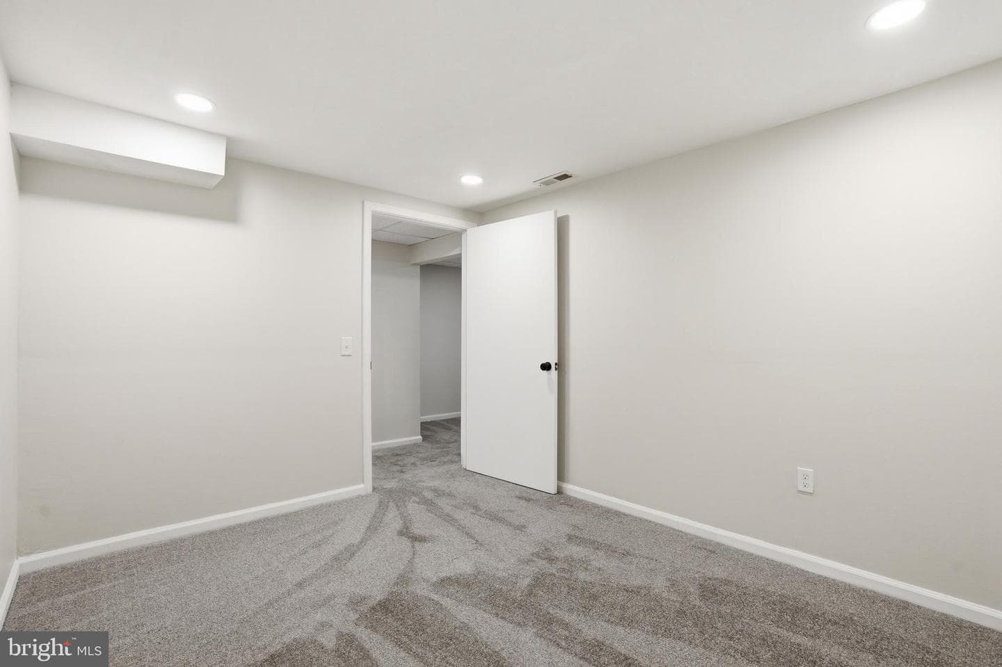 225 Birch Drive photo 33
