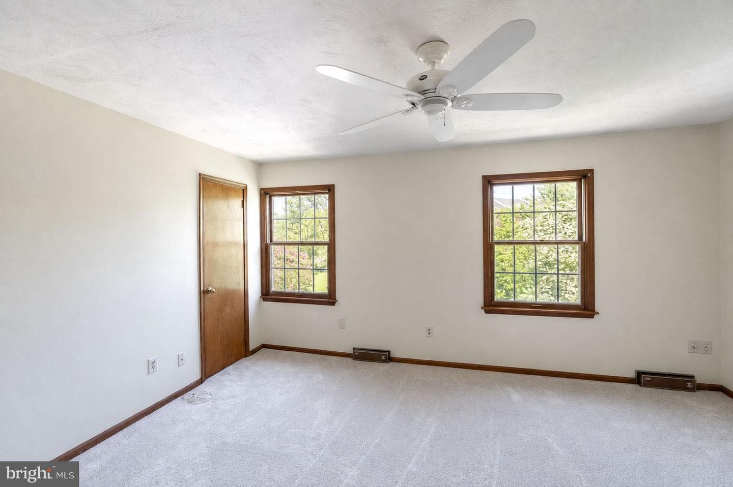 181 Roboda Boulevard photo 26