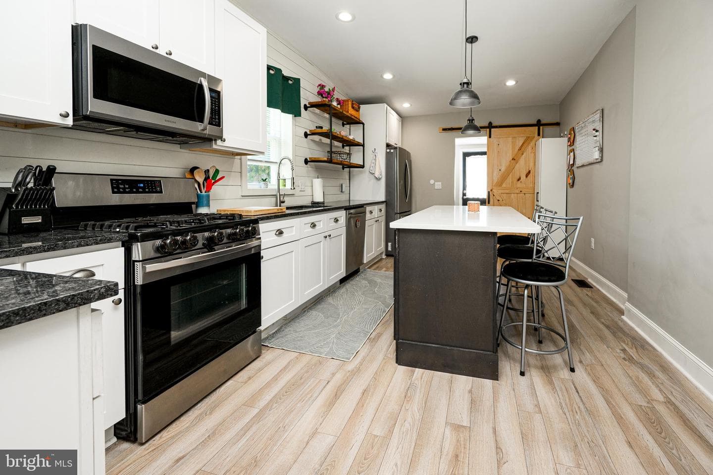 308 Prospect Avenue photo 10
