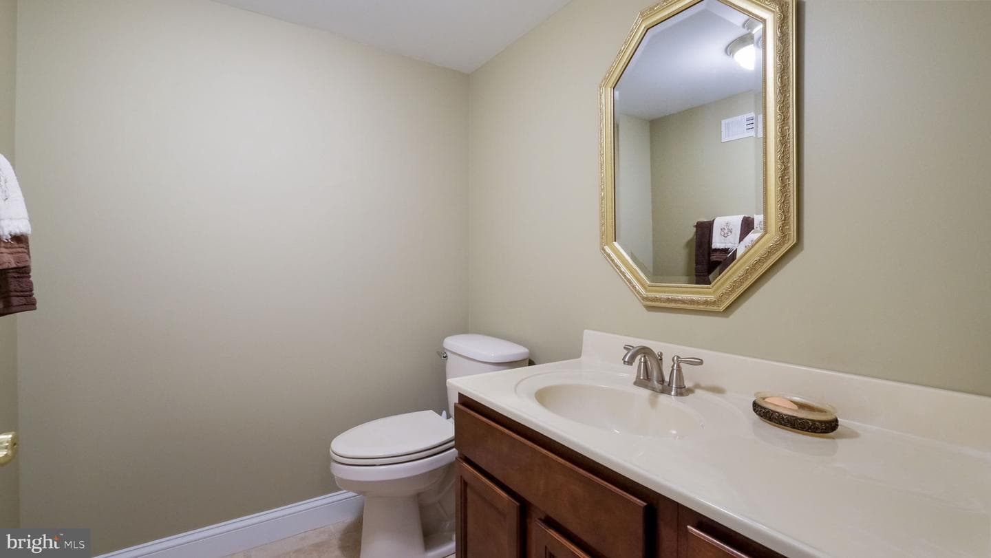 2235 Wentz Lane photo 39