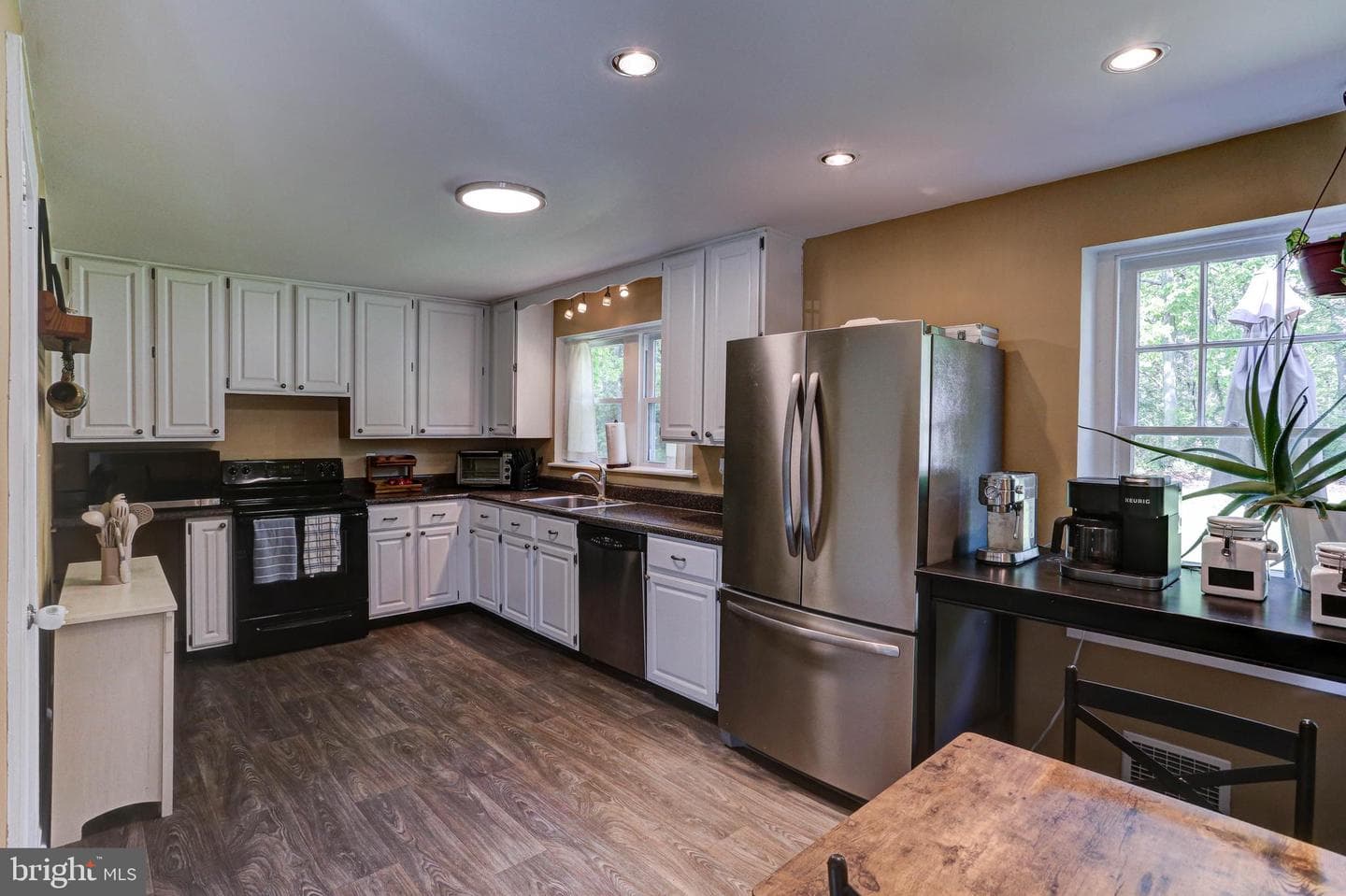 895 Cressman Road photo 8
