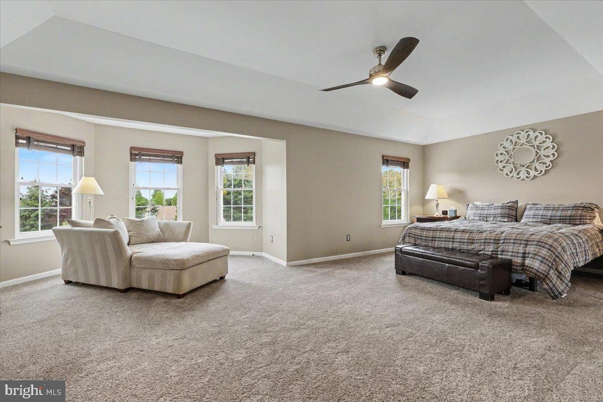 144 Fox Run Drive photo 23