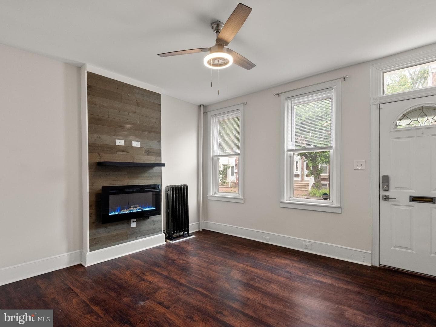 640 Astor Street photo 4