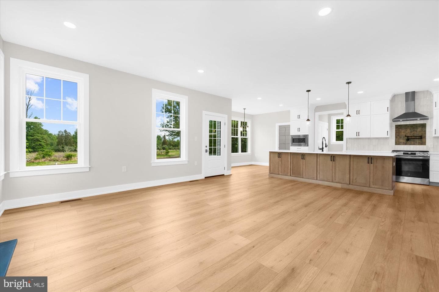 394 Renninger Road photo 17
