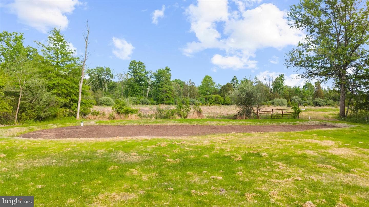 394 Renninger Road photo 38