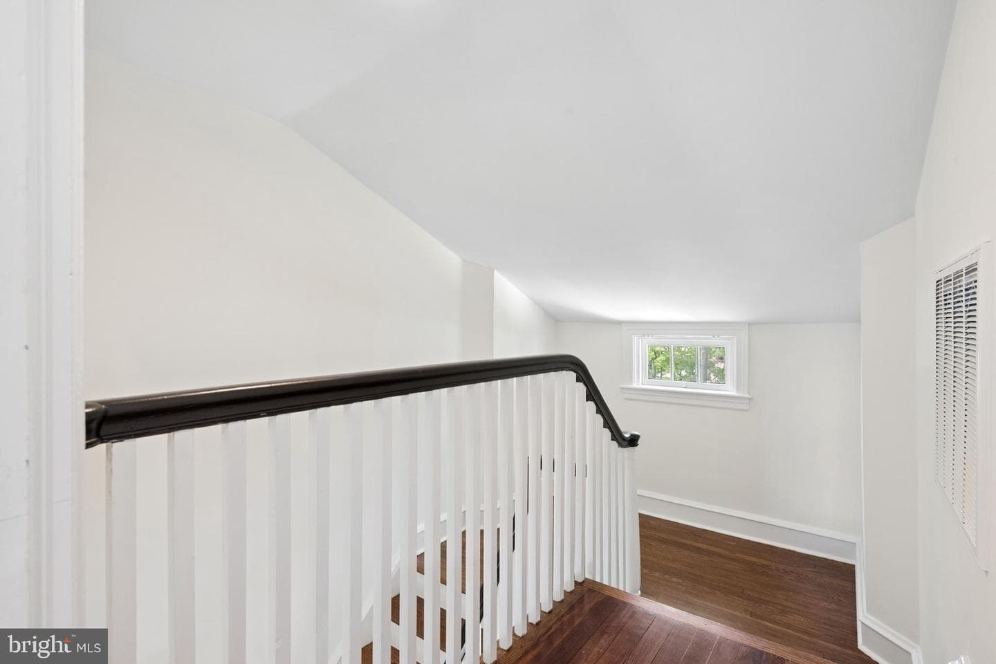 405 Wynmere Road photo 36