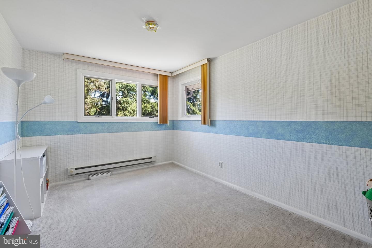 1076 Devon Road photo 31