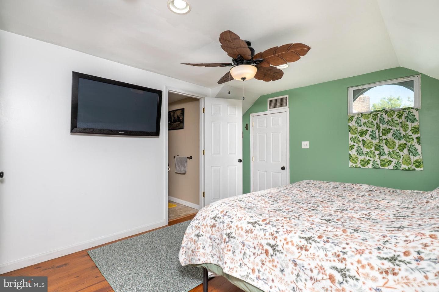 1726 Swamp Pike photo 25