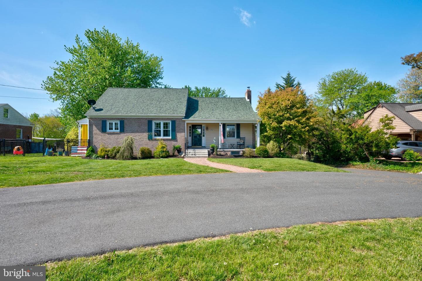 1726 Swamp Pike photo 3