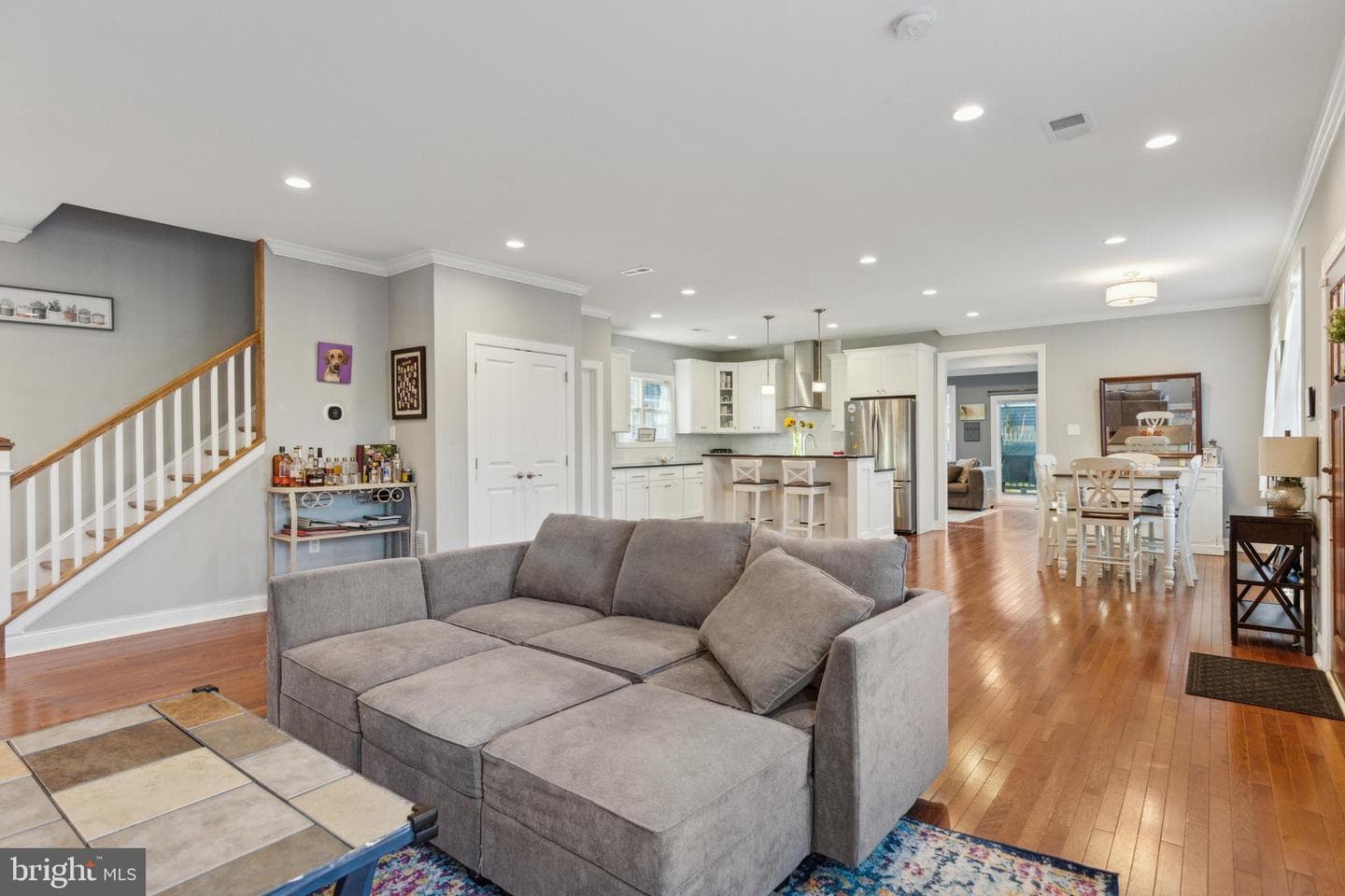 1735 Ridgeway Avenue photo 3