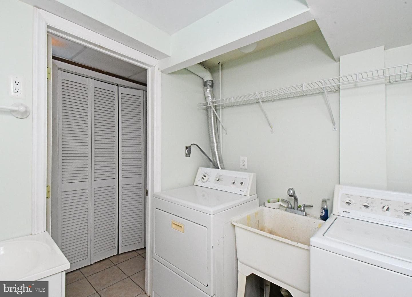 609 Mansfield Road photo 41