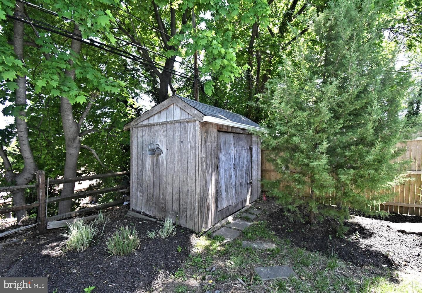 609 Mansfield Road photo 49