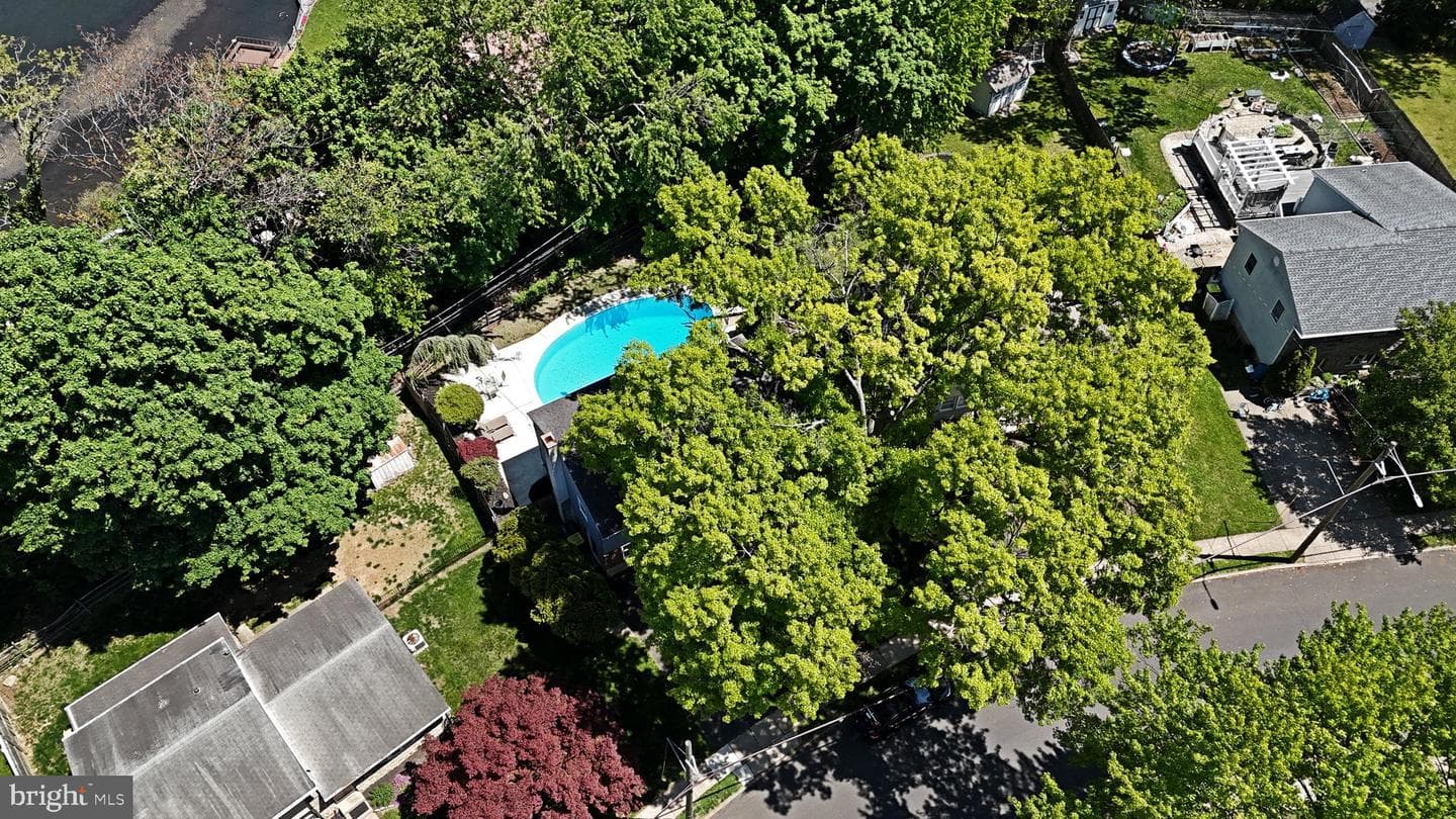 609 Mansfield Road photo 55