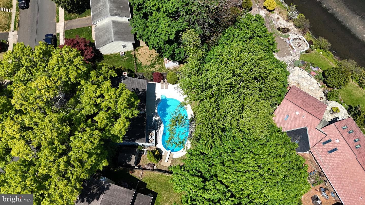 609 Mansfield Road photo 57
