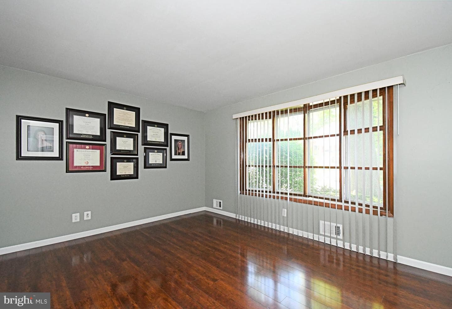 609 Mansfield Road photo 9