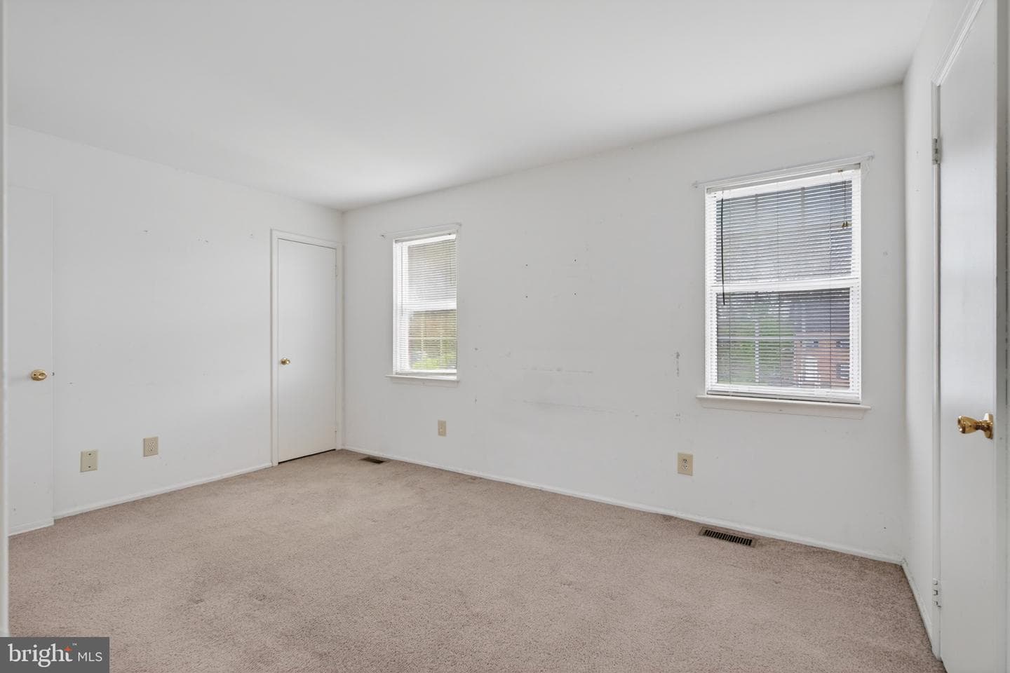 228 Goshen Road photo 11