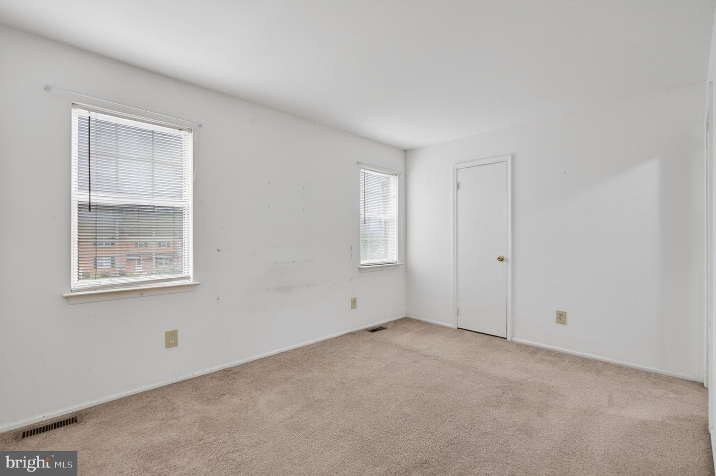 228 Goshen Road photo 12