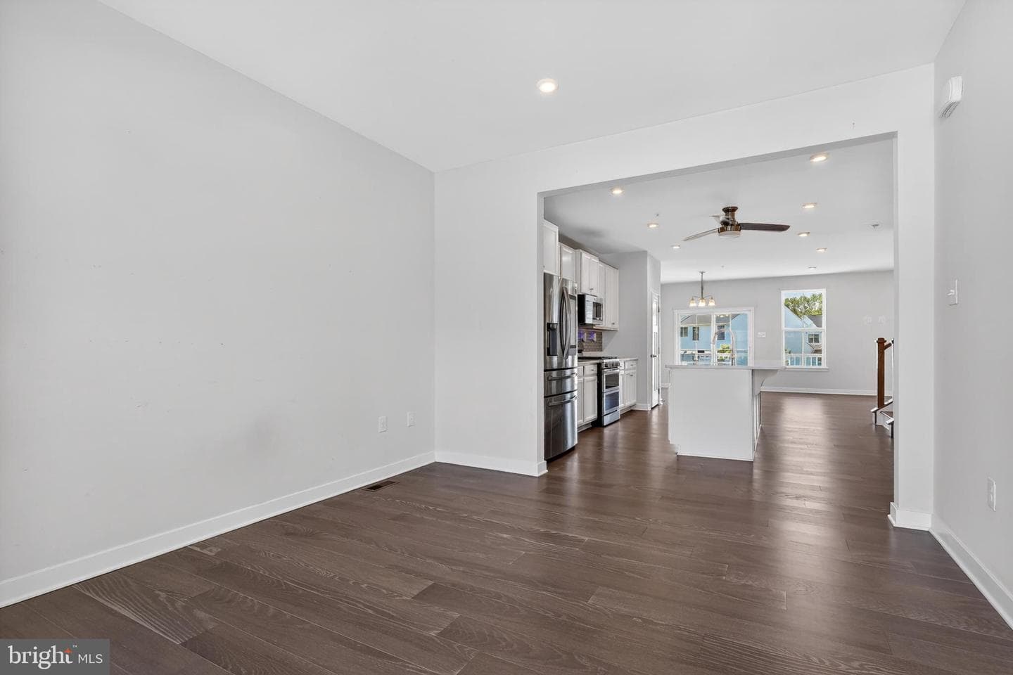 8005 Milltown Circle photo 5