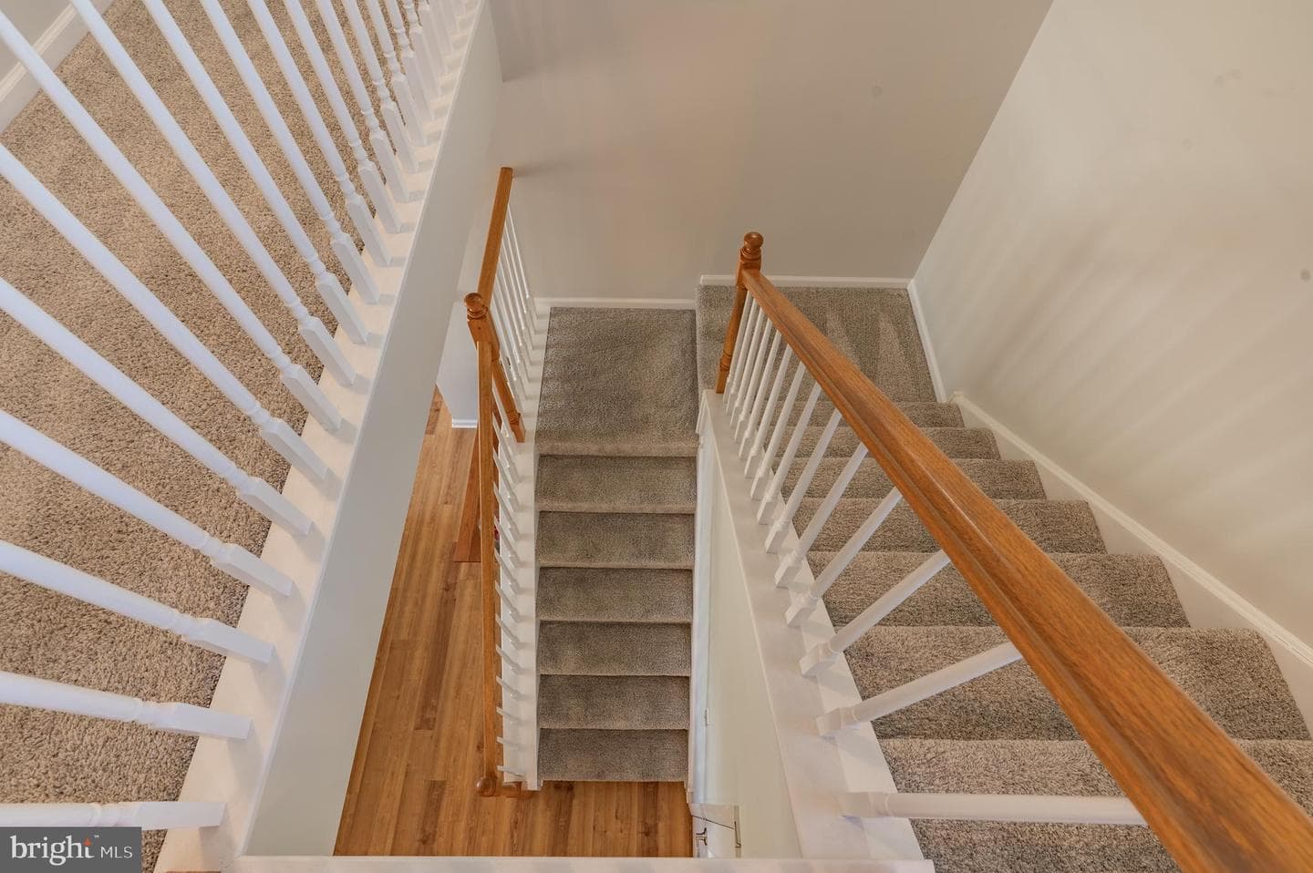 58 Stuart Drive photo 27
