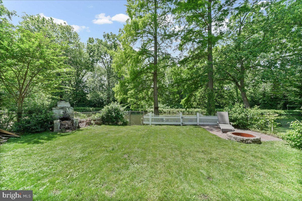 134 Walnut Street photo 27