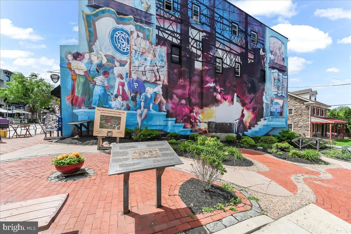 134 Walnut Street photo 44
