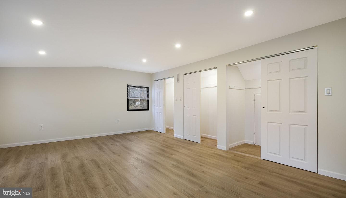 1617 W Church Road photo 25