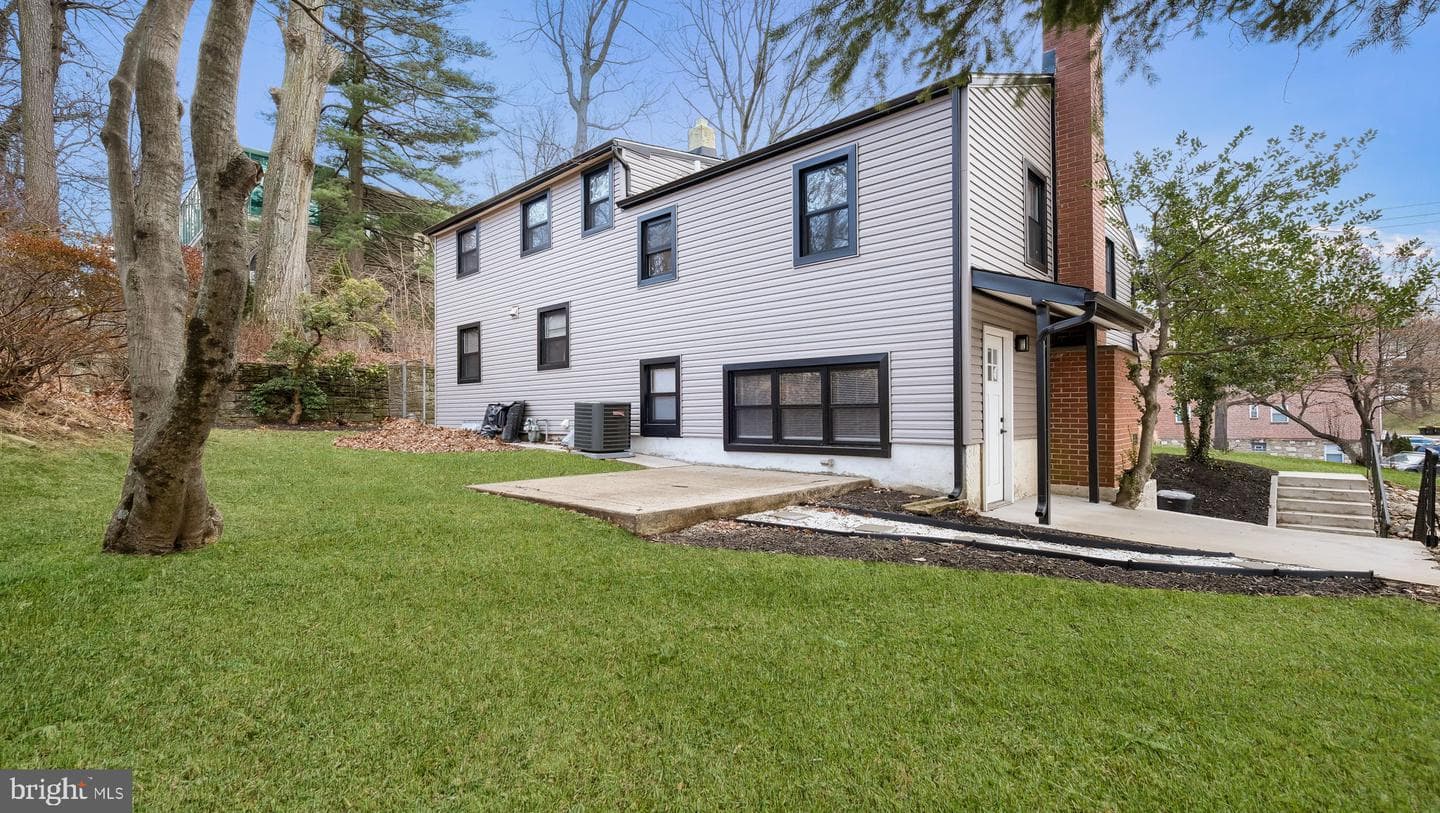 1617 W Church Road photo 29