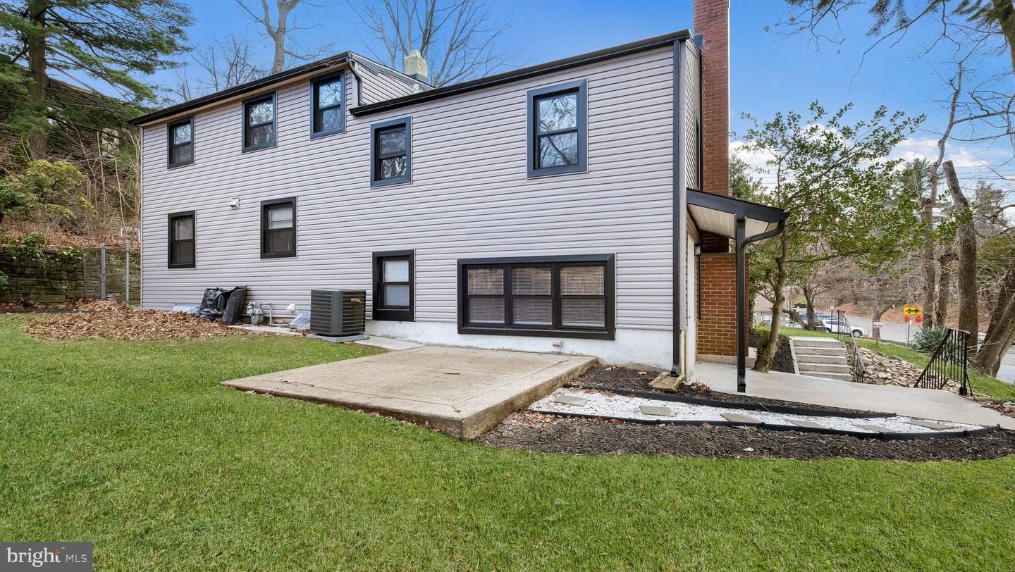 1617 W Church Road photo 30
