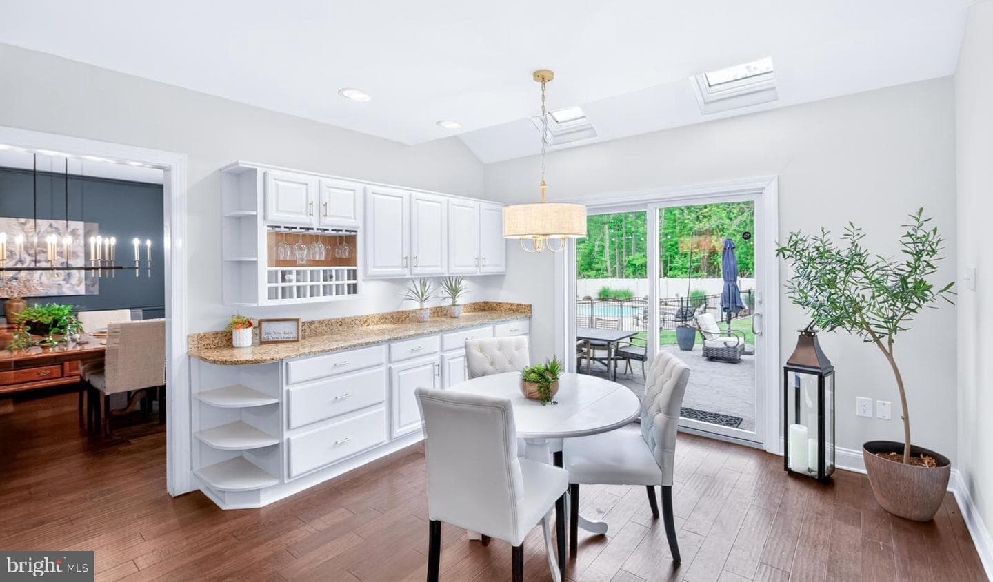53 Green Briar Drive photo 11