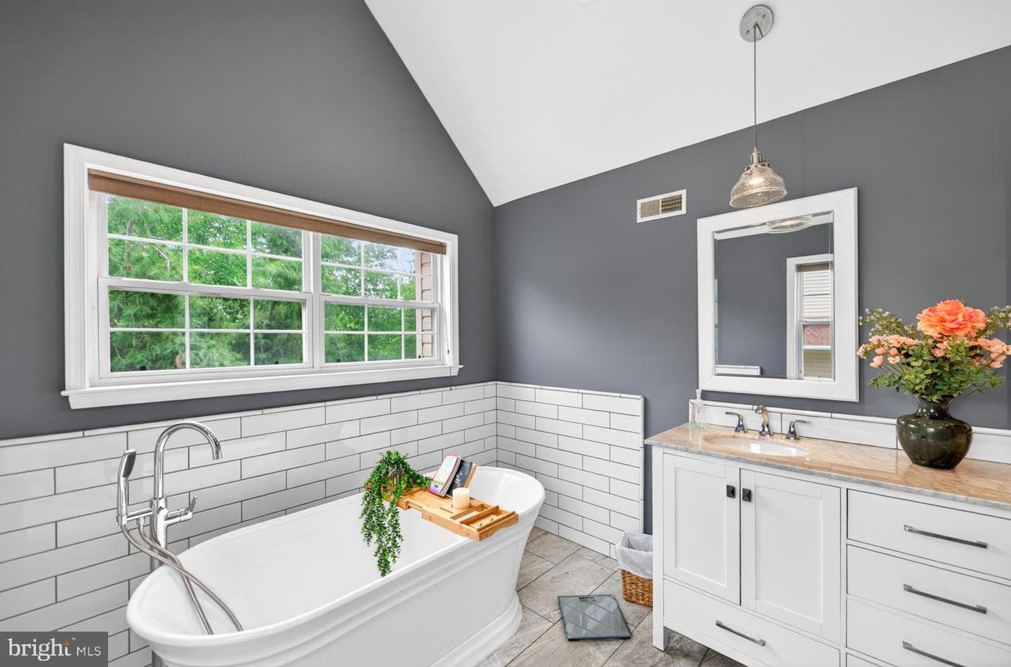 53 Green Briar Drive photo 36