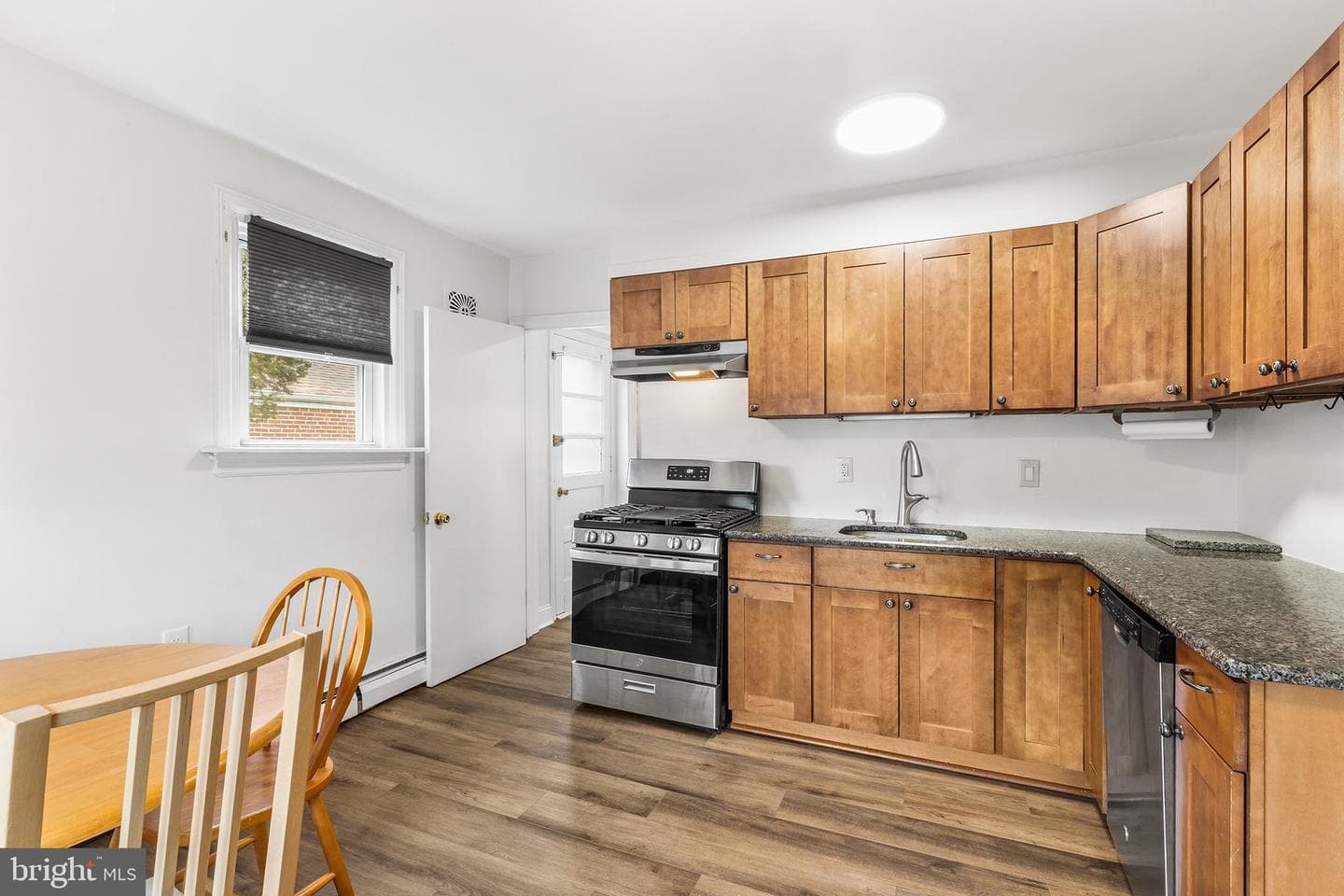 7 Brookside Road photo 10