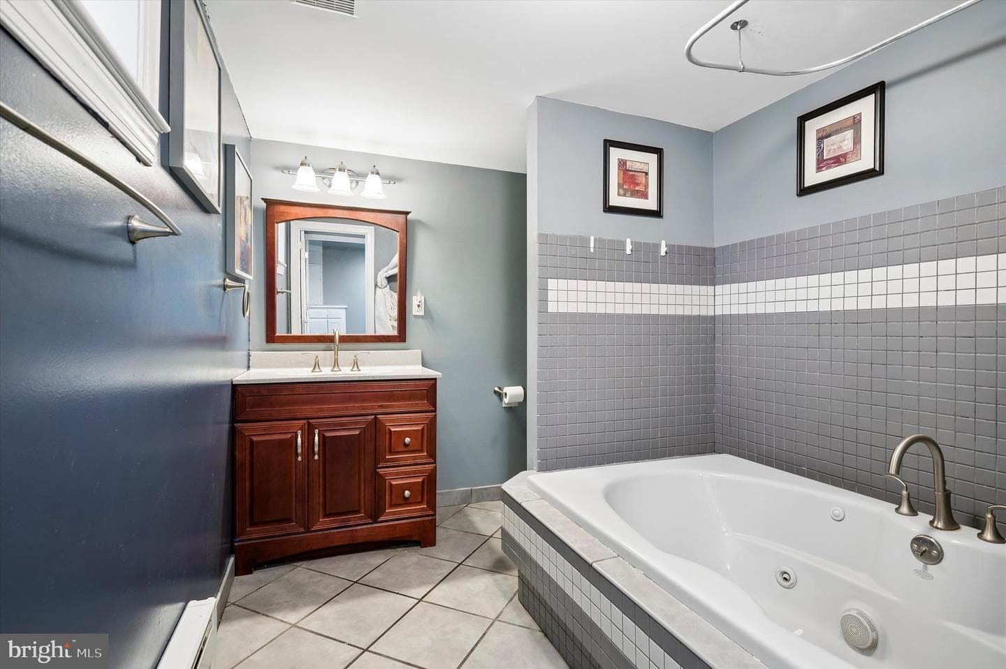 33 Cedar Grove Road photo 13