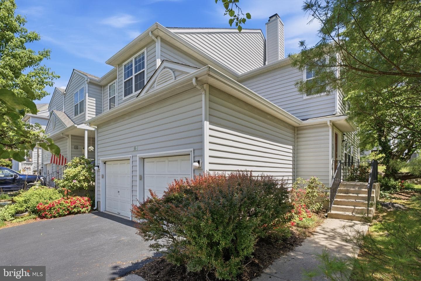 55 Windsor Place photo 3