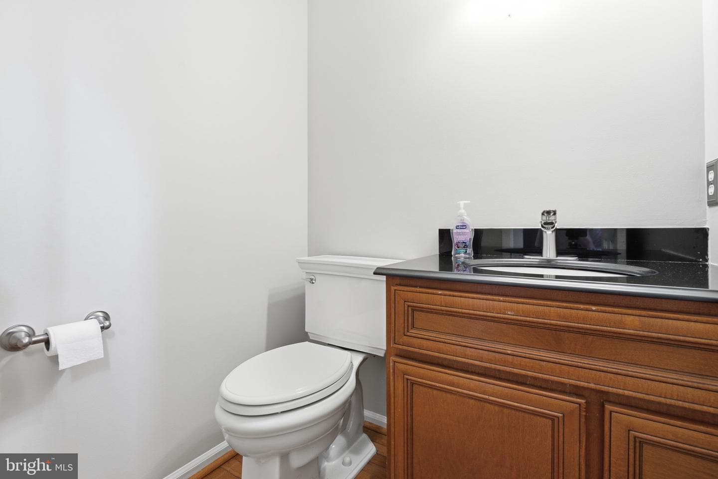 55 Windsor Place photo 31