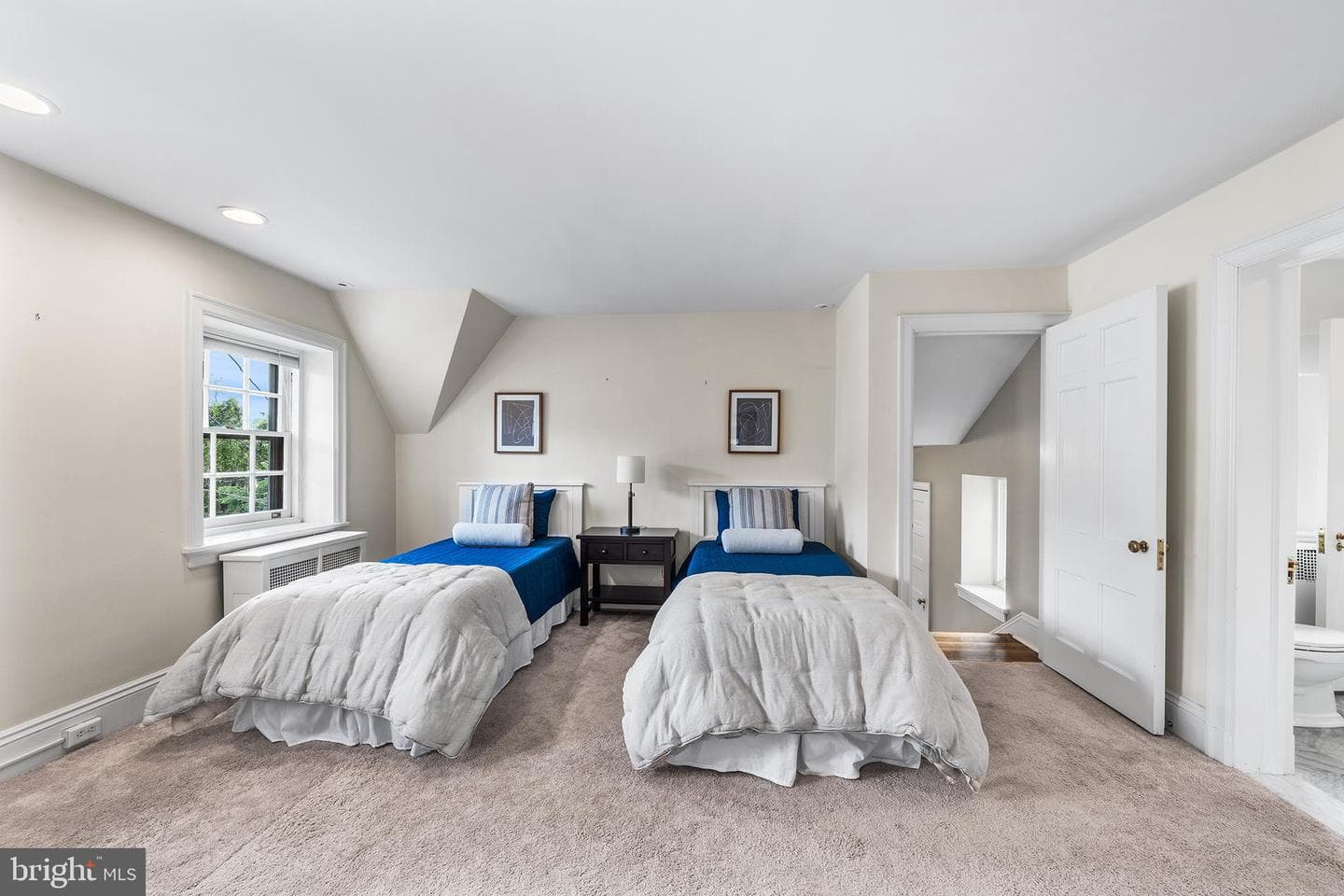336 Thornbrook Avenue photo 34