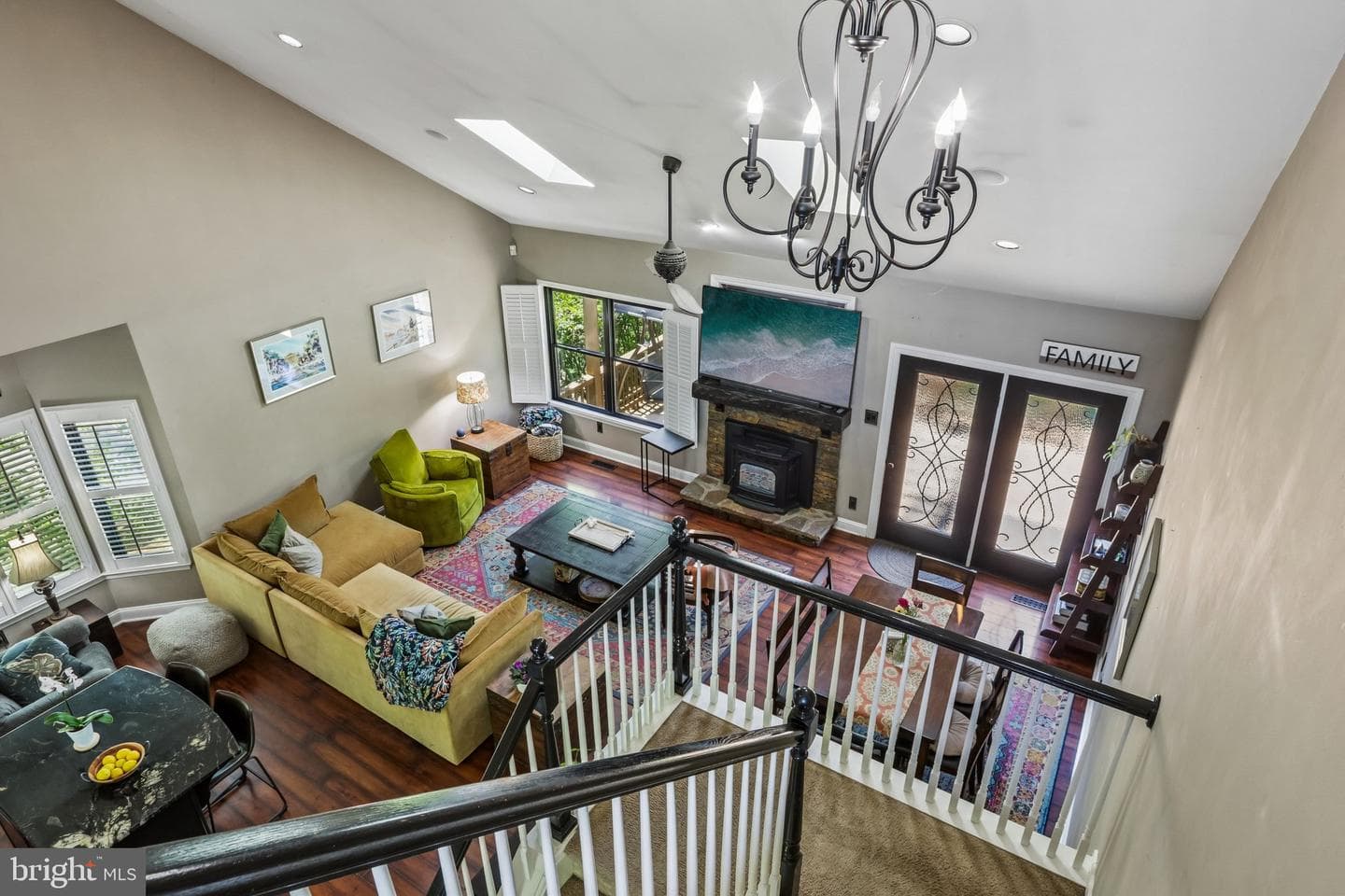 837 Mountain Top Dr photo 15