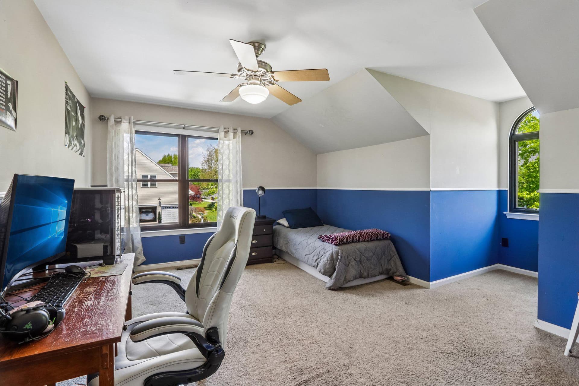 837 Mountain Top Dr photo 19