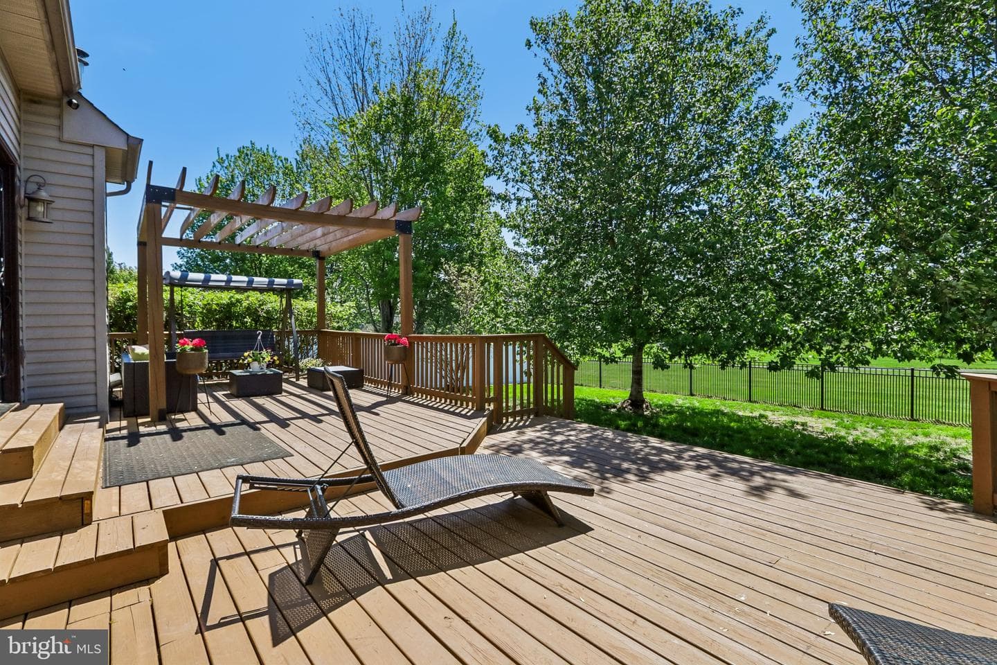 837 Mountain Top Dr photo 29