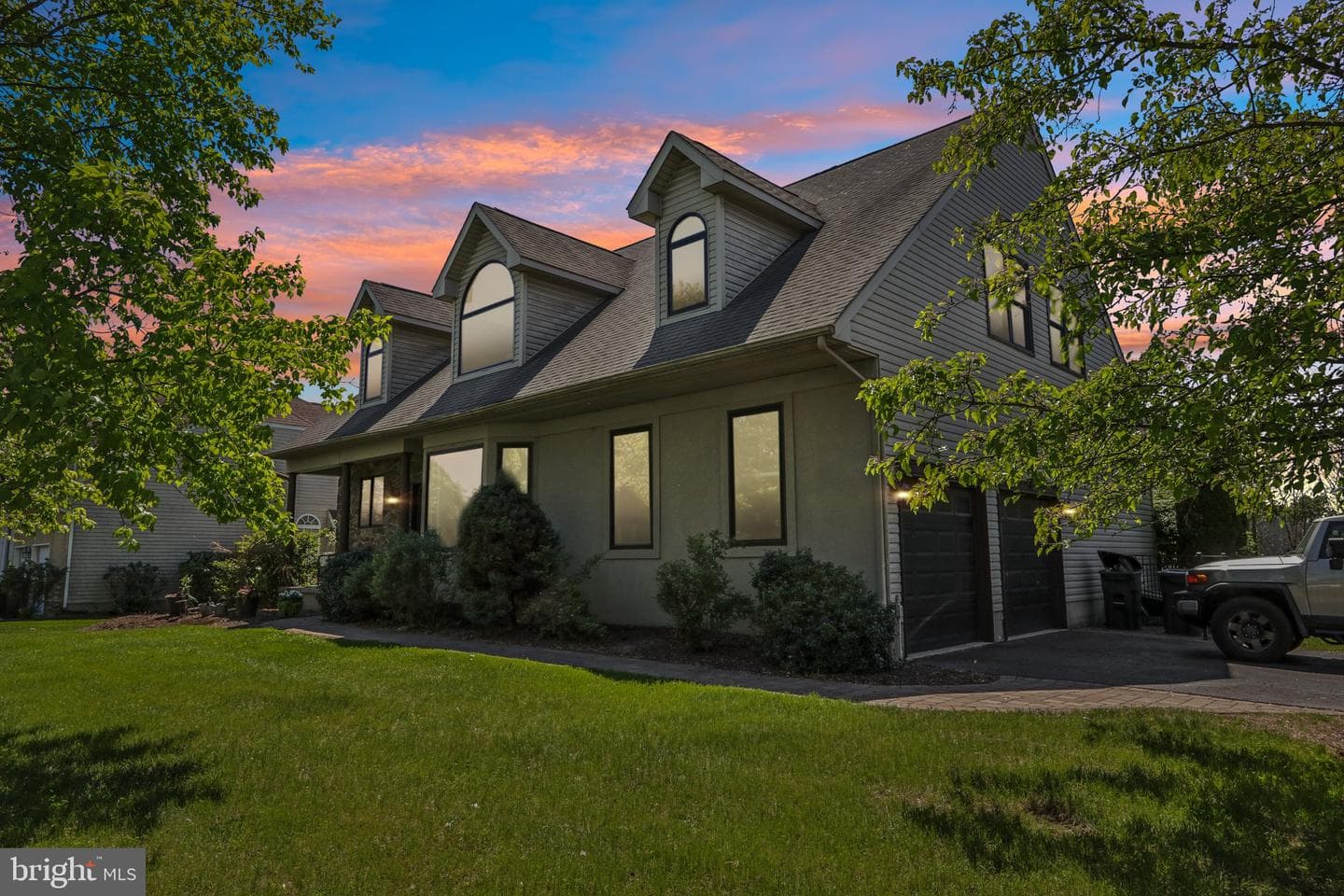 837 Mountain Top Dr photo 32