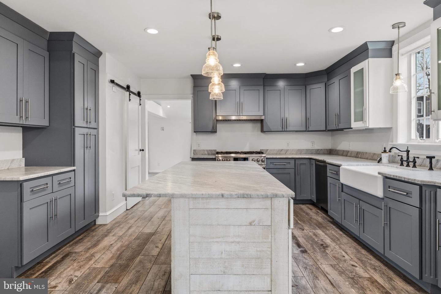 1145 Limekiln Pike photo 16