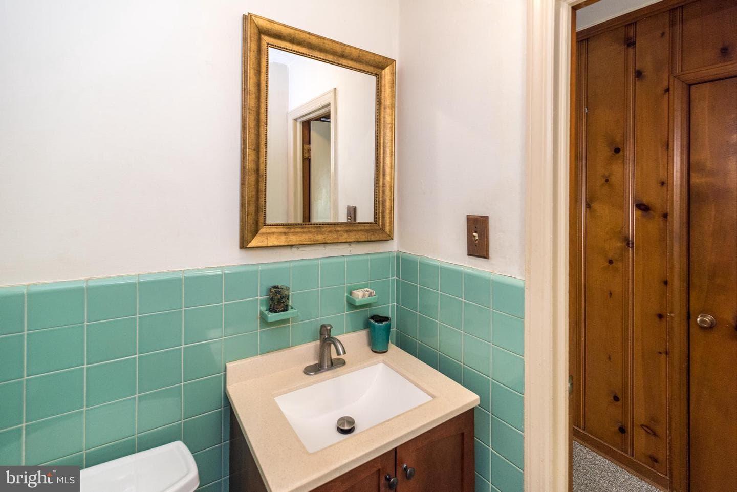 139 Kingston Road photo 15