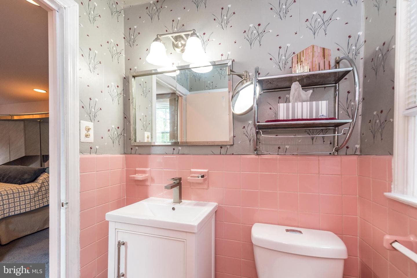 139 Kingston Road photo 19