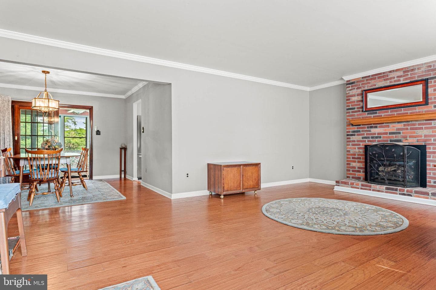 3307 Windsor Drive photo 9
